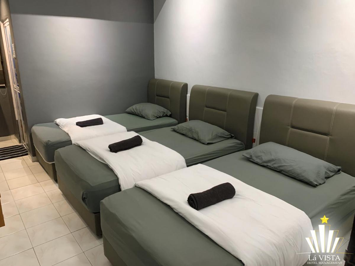 Malim Melaka Homestay ภายนอก รูปภาพ