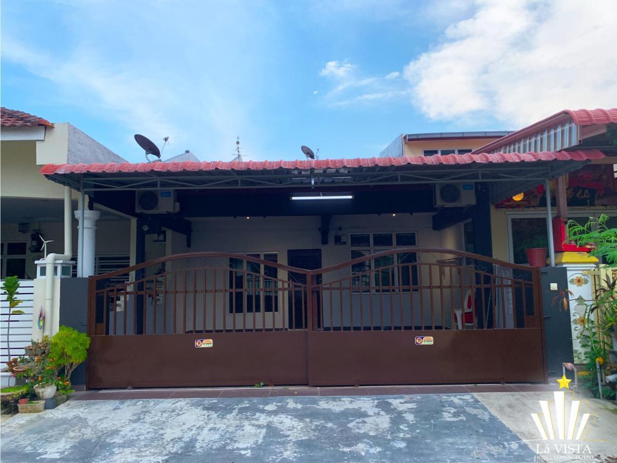 Malim Melaka Homestay ภายนอก รูปภาพ